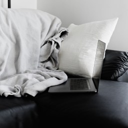 Dia das mães: quer inovar no presente? Ajude-a a trabalhar